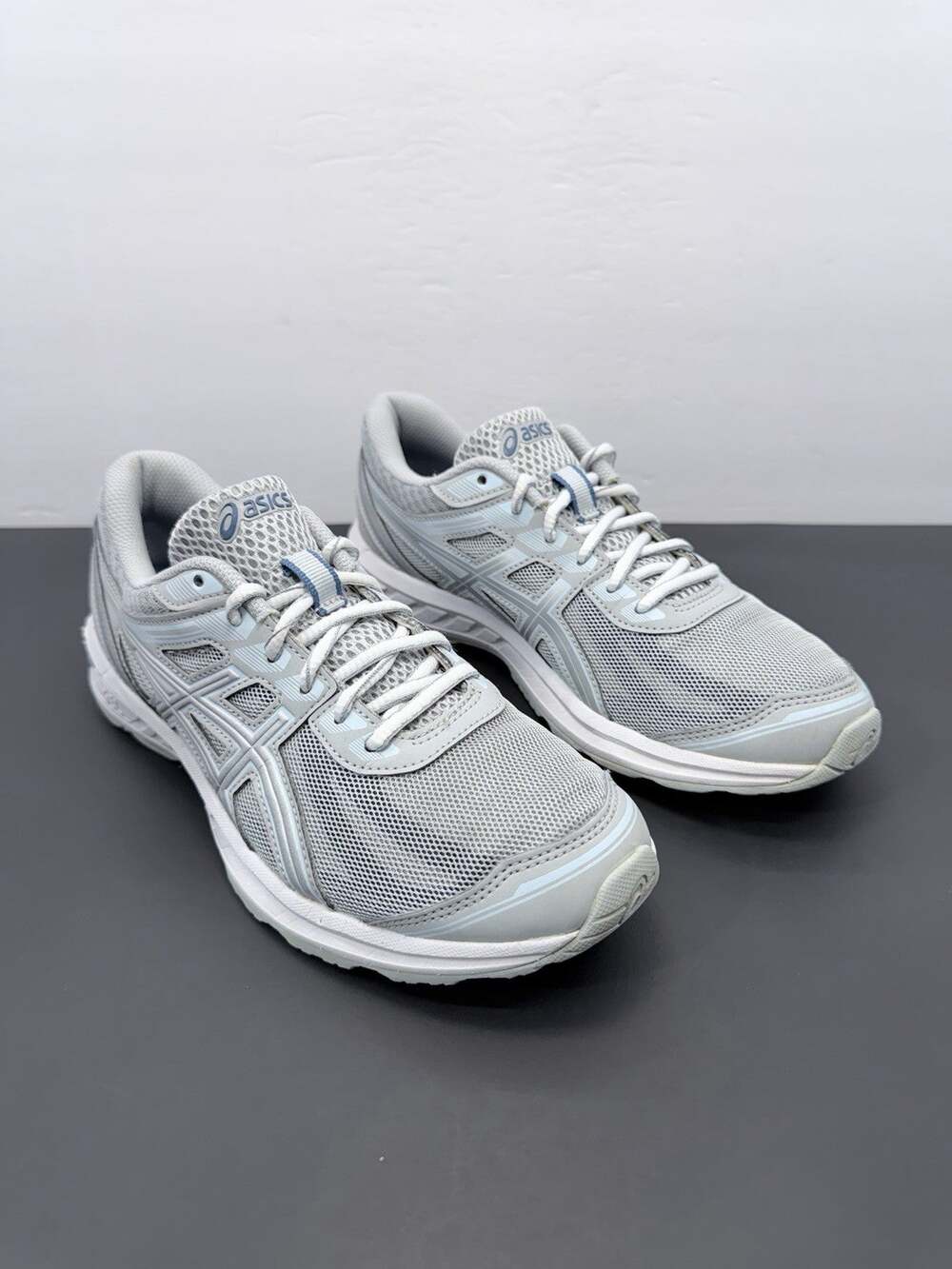 ASICS Gel-Sileo Mid Grey Silver Womens Running Shoes Size 7.5 1012A177